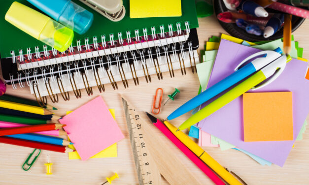 Matériel scolaire : comment bien équiper une classe avec un budget limité ?