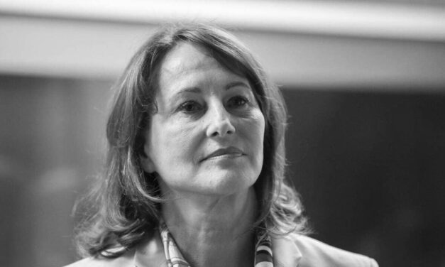 Ségolène Royal : une retraite façonnée par une carrière politique et administrative d’exception