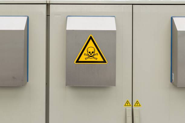 stockage entreposage produits dangereux armoires certifiées